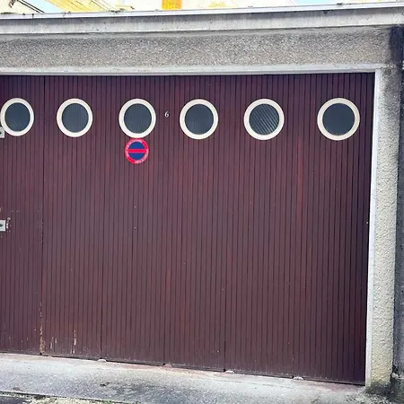 T2 Lumineux Avec Garage Et Wifi A Apartamento